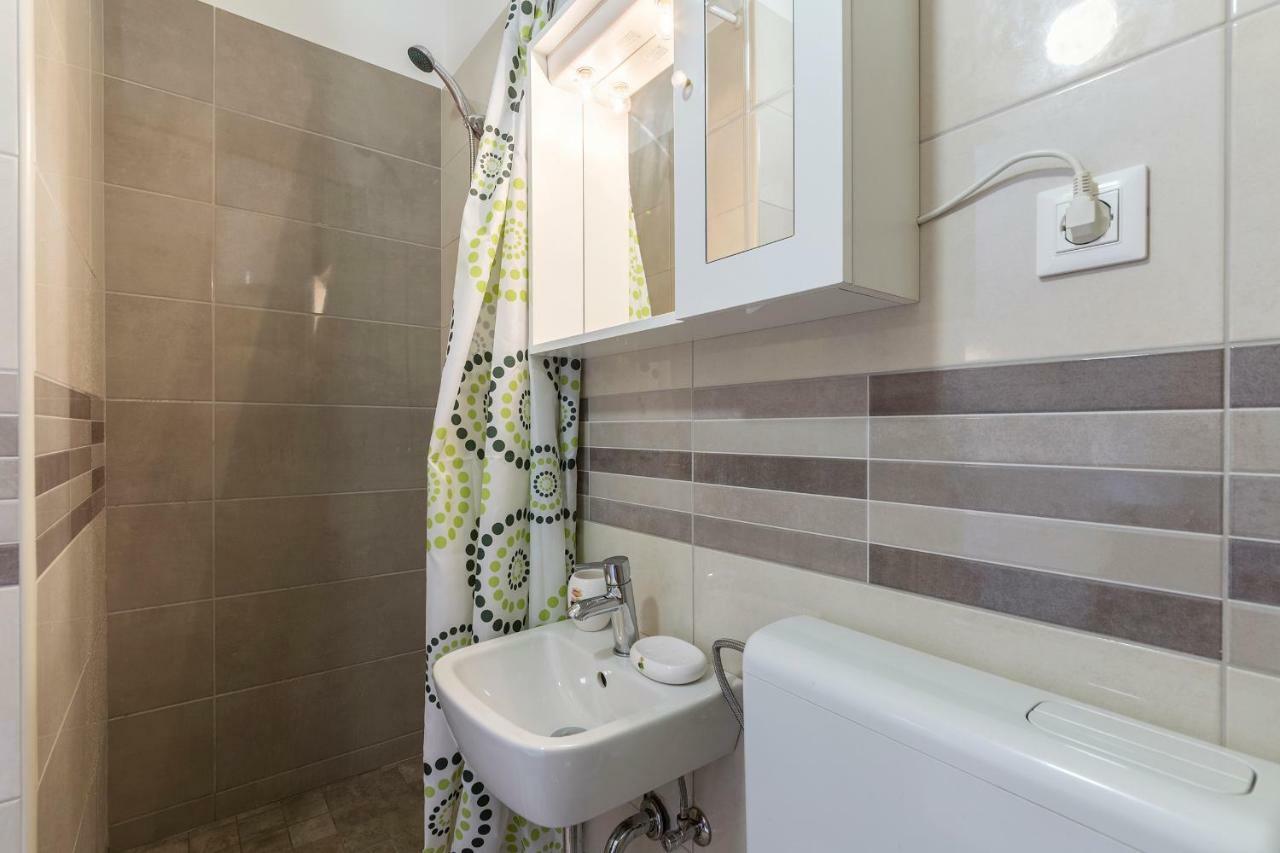 Apartmani Suzi Pula Ngoại thất bức ảnh
